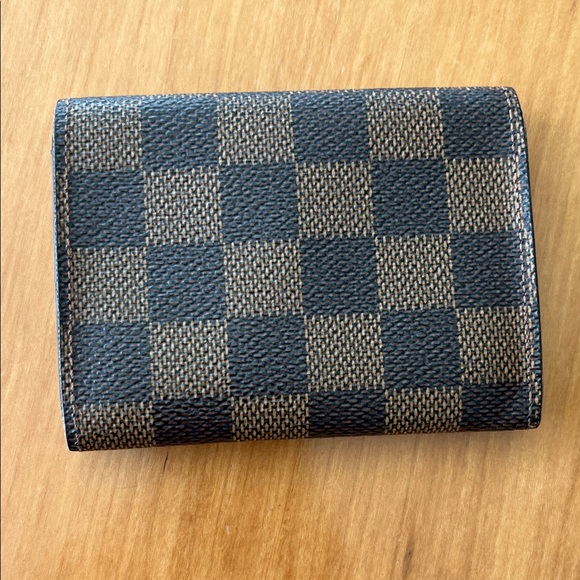 Louis Vuitton Damier Card Holder - Picture 3 of 10